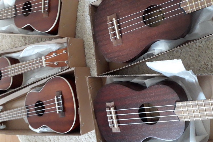 UKULELEMESSU UKULELEMESSU